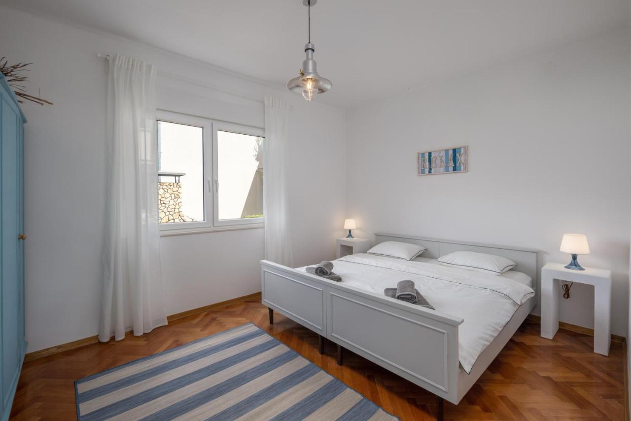 App Blue, Selce Apartment Bagian luar foto
