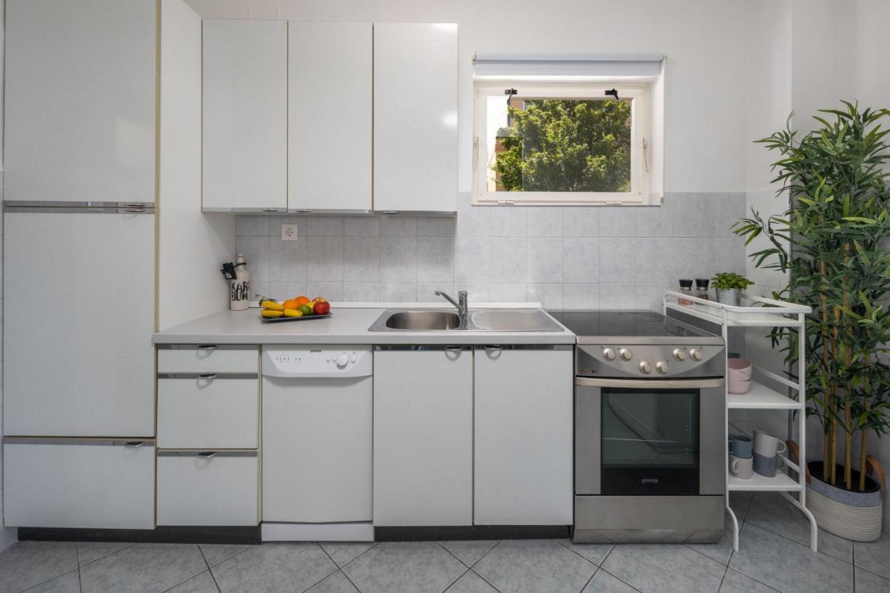 App Blue, Selce Apartment Bagian luar foto